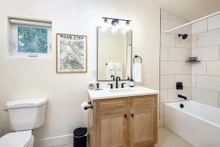 Downtown Kokopelli #1- Newly Remodeled Stylish Studio - Moab - 3