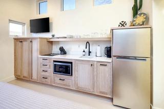 Downtown Kokopelli West 3 - Newly Remodeled Stylish Studio - Moab - 3