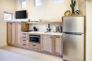 Downtown Kokopelli West 5 - Newly Remodeled Stylish Studio - Moab - 3