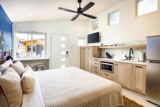 Downtown Kokopelli West 7 - Newly Remodeled Stylish Studio - Moab - 5