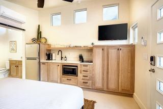 Downtown Kokopelli West 8 - Newly Remodeled Stylish Studio - Moab - 7