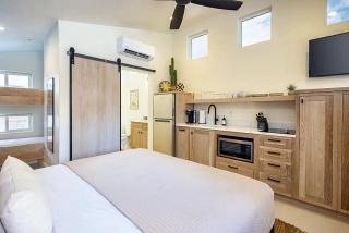 Downtown Kokopelli West #10 - Newly Remodeled Stylish Studio - Moab - 7