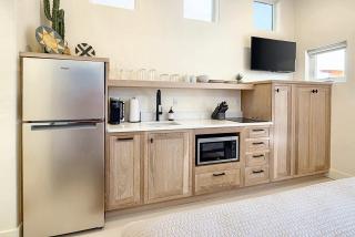 Downtown Kokopelli West #10 - Newly Remodeled Stylish Studio - Moab - 4