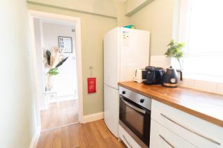 Modern apartment - 15 Mins to London Bridge & Victoria Sleeps 4 - Croydon - 8