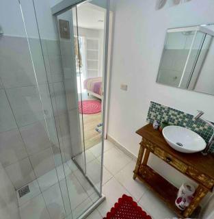 Flat Espaçoso Inteiro Privativo! Alto da Boavista - São Paulo - 3