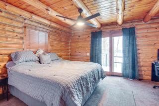 Rhinelander Waterfront Cabin with Deck and Fire Pit! - Rhinelander - 3