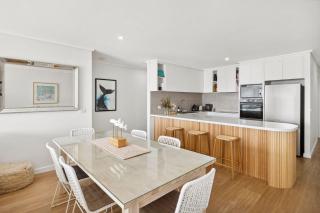 Apartment 12 Pacific Apartments - Lorne - 6