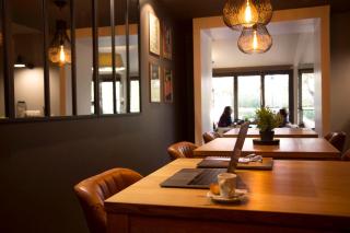 Best Western The Hotel Versailles - Buc - 2