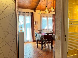 5 Min Hanbury Gardens, Amazing Sea View - 1