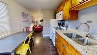 Downtown Cozy Home Base - Purple Sage 2 - 3
