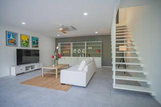 Ray Ray Villa by G Estate Phuket - Ban Kata - 8