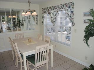 Golf Resort Villa 2607 with Outdoor Pool - Calabash - 4