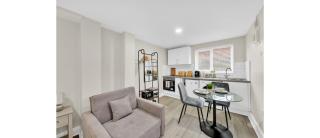 Glimmering Comfort: Spacious Studio for 3! - Londra - 0