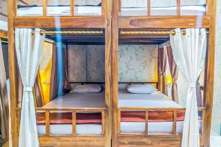 Shooting Star Hostel Kuta RedPartner - mixed dormitory - Legian - 8