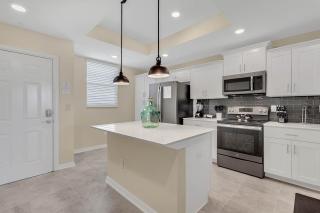 2 Bedrooms - 2 Bathrooms - Storey Lake 4731-304 Ct - 1