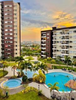 TOWER 3 421 POOL VIEW - Iloilo - 9