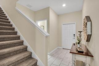 4 Bedrooms - 3 Bathrooms - Storey Lake 3150 Pp - Orlando - 6