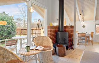 2 Bedroom Cozy Home In Juelsminde - Sønderby - 7