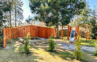 Four-Bedroom Holiday Home In Vaggerlose - 8