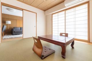 A Marvelous Blend of Tradition and Modernity, Independent 1st-floor Suite, Accommodates Up to 10 Guests! - Tokyo - 2