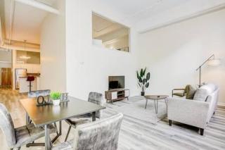 TWO CozySuites Apartment with Skybridge Access #2 - Indianápolis - 8