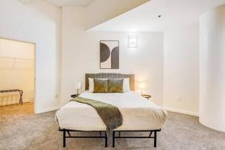 TWO CozySuites Apartment with Skybridge Access #2 - Indianápolis - 5