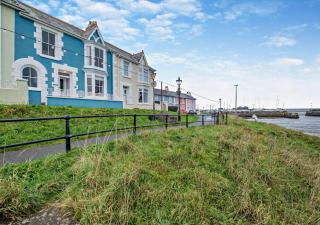 Brynamlwg - Aberaeron - 1