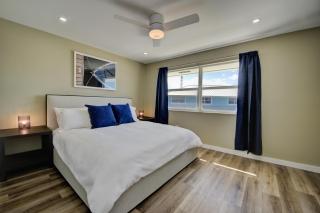 Beautiful Beachfront Apartment! - 6