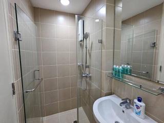 The Infinity Towers in BGC - Simple, Elegant & Spacious 2 Bedroom - Manila - 6