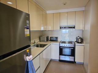 The Infinity Towers in BGC - Simple, Elegant & Spacious 2 Bedroom - Manila - 3