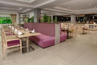 Delta Hotels by Marriott Dar es Salaam - Dar es Salaam - 1