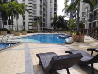 Modern Condo Infront of NAIA T3 (Virluxe Suites) - Manila - 4