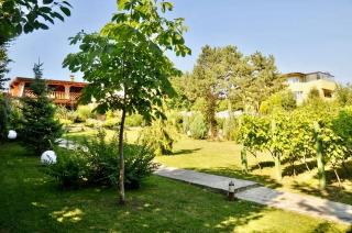 Private home with pool & beach, Vacation Near Center, Yard, BBQ, Mountain View, Free Parking - Belgrado - 9