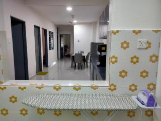 Homestay Fayyadh Teluk Intan 3Room2Bath - Teluk Intan - 1