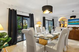 Club Sierra sleek apartment Puerto Banus by Costarentals - Ref M1 - Marbella - 9