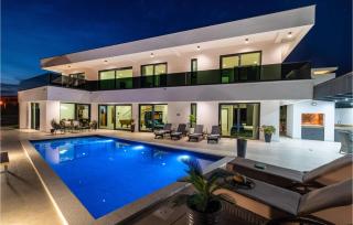 Villa Royal Hill with pool - Maslenica - 0