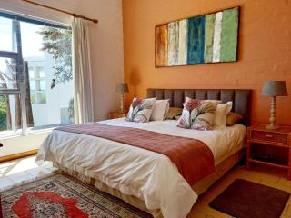Beach Haven Cottage - Britannia Bay - 6