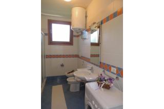 Modern three room flat with pool - 5