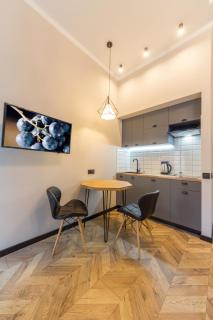 Self Check-in Apartments Maidan Area - Kyiv - 8