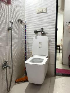 Cozy Private Room near Mulund Railway station - Bombay - 4