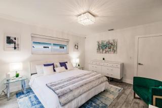 BnB Hyperion - Luxurious 5B Home w Pool & Lounge - Miami - 2