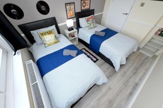 SUPERB 4 BEDROOM FLAT in THE HEART OF CAMDEN TOWN - Londra - 2