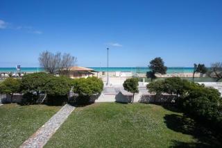 Trilocale con terrazzo fronte mare, Marcelli - M024 - Marcelli - 0