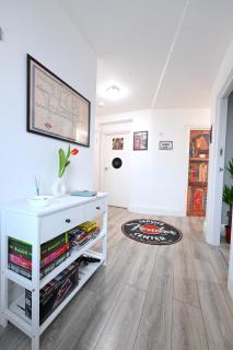 SUPERB 4 BEDROOM FLAT in THE HEART OF CAMDEN TOWN - 3