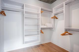 Blueground River N gym pool nr Riverwalk CHI-128 - 2