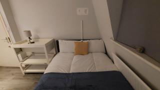 2-Bed Apartment Sleeps 7 with Wi-Fi - 6