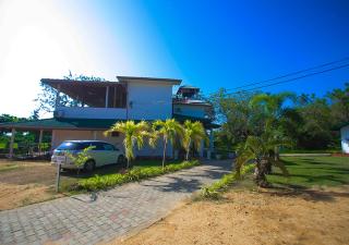 Birdsong Leisure Resort - Tissamaharama - 2
