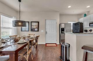 4 Bedrooms - 3 Bathrooms - Lucaya Village 23-101 - Orlando - 2