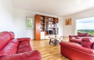 Beautiful Home In Liznjan With Kitchen - Ližnjan - 4