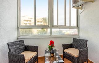 Awesome Apartment In Torrevieja - 4